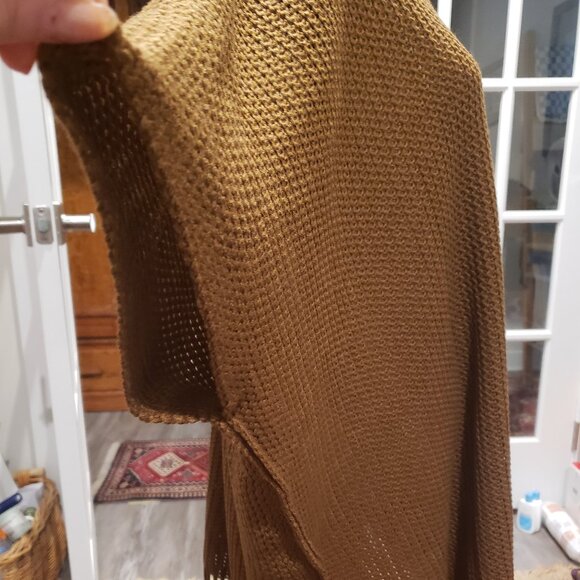NWT Steve Madden Knit Cape. One Size. Cocoa Brown - Picture 3 of 11